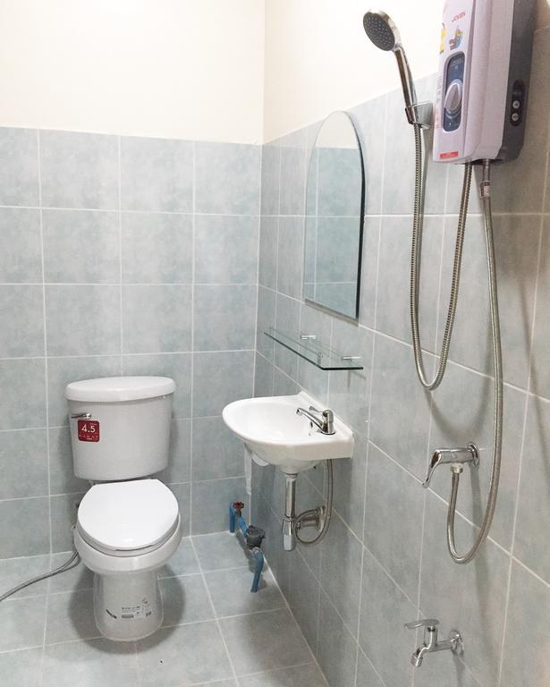 Phrasing Guesthouse Чиангмай Екстериор снимка
